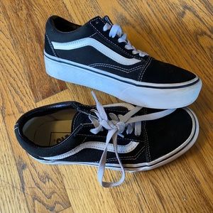 Black Old Skool Platform Vans